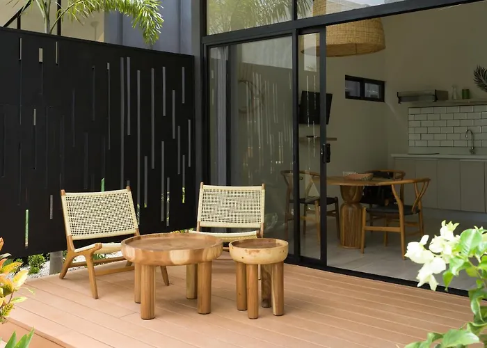 Favela Chic Tamarindo Adults Only Bungalows Pensión 4*