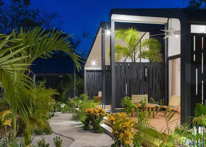 Favela Chic Tamarindo Adults Only Bungalows 4*