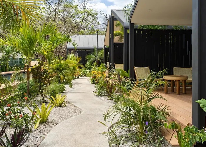 Favela Chic Tamarindo Adults Only Bungalows Pensión Tamarindo